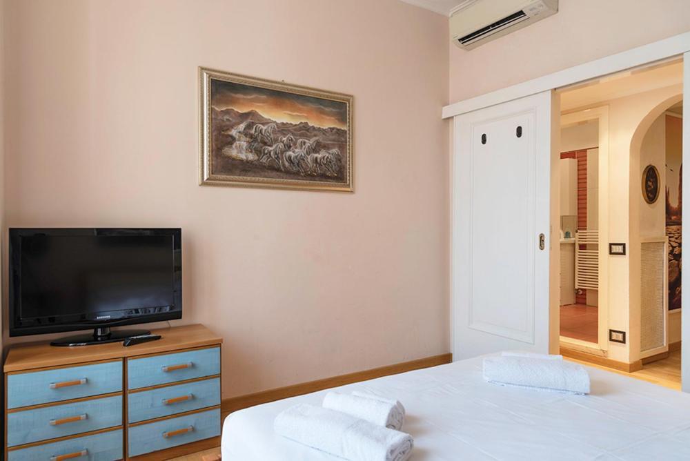 Tiberina Apartments - Rome Trastevere Exterior photo